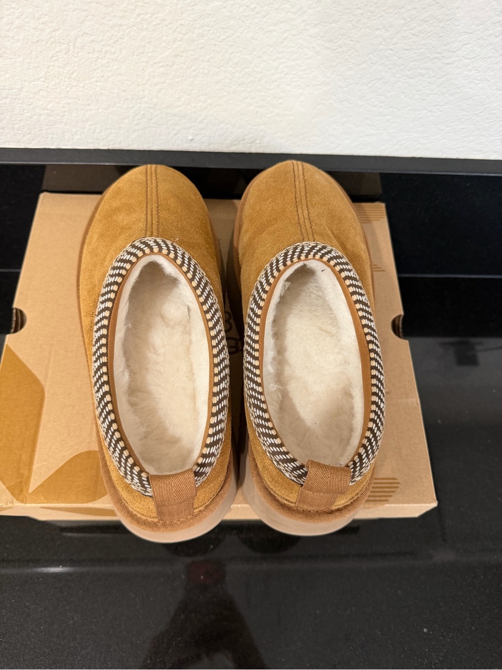 Koolaburra by UGG Burree Platform Chestnut Slippers Size 9 NIB - Picture 5 of 7